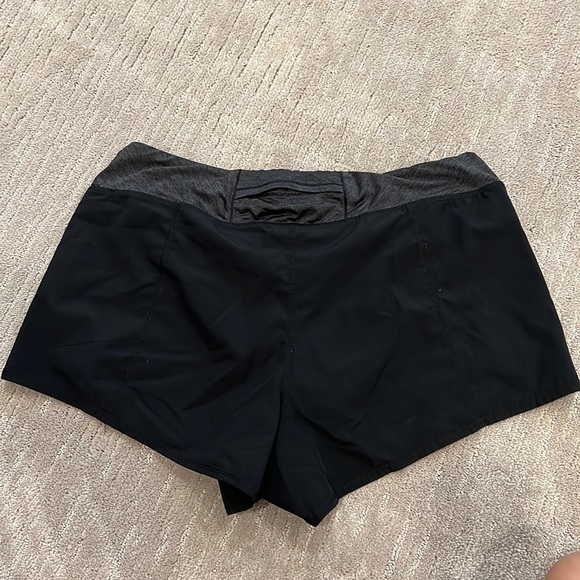 Reebok Athletic running shorts - Picture 2 of 2